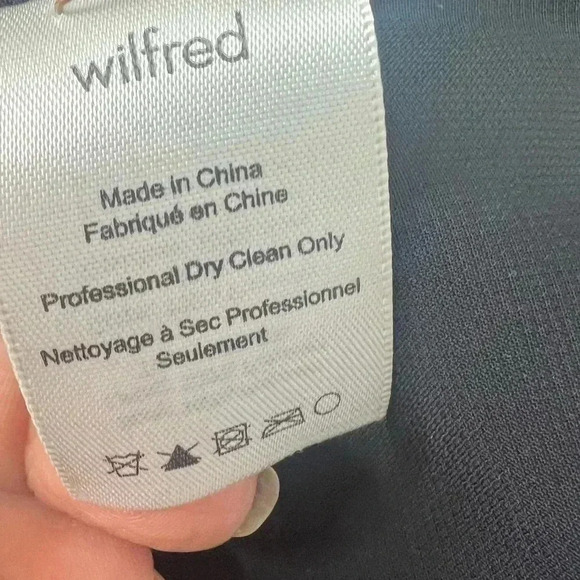 Wilfred Aritzia Sleeveless Pillet Midi Dress Made of Japanese Fabric Sz M - Picture 15 of 16